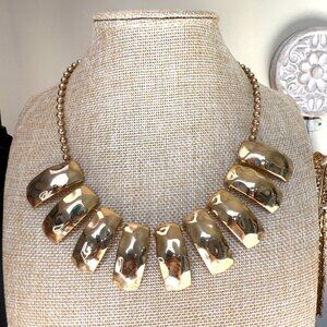 Vintage Monet Gold Tone Statement Necklace With Chunky Hammered Pendant Design